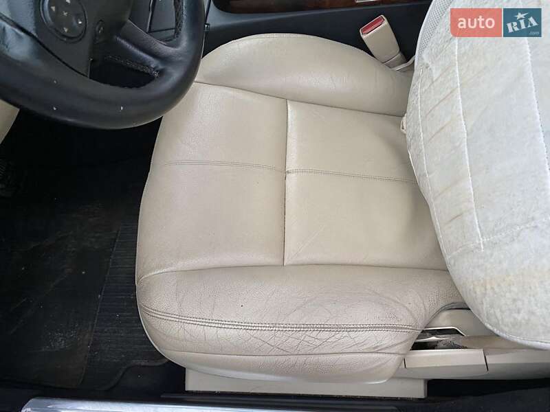 Седан Mercedes-Benz S-Class 2006 в Хусте