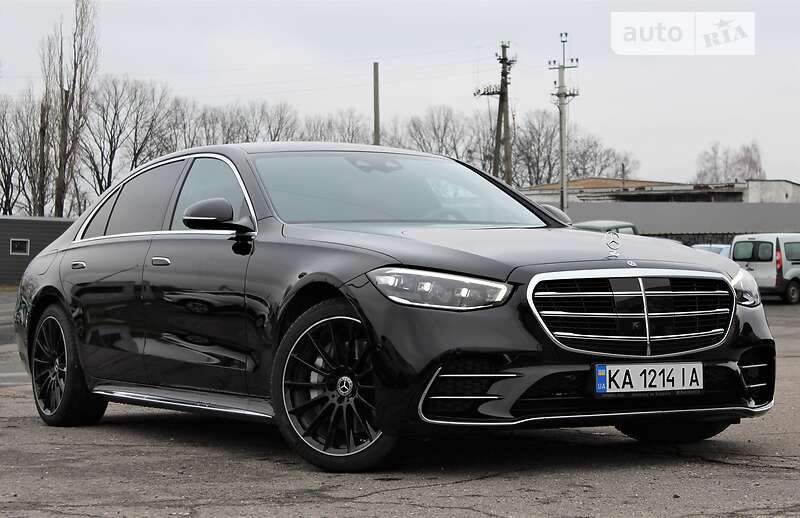Седан Mercedes-Benz S-Class 2022 в 