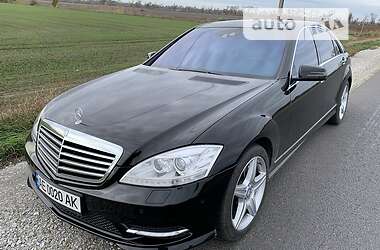 Седан Mercedes-Benz S-Class 2010 в Дніпрі