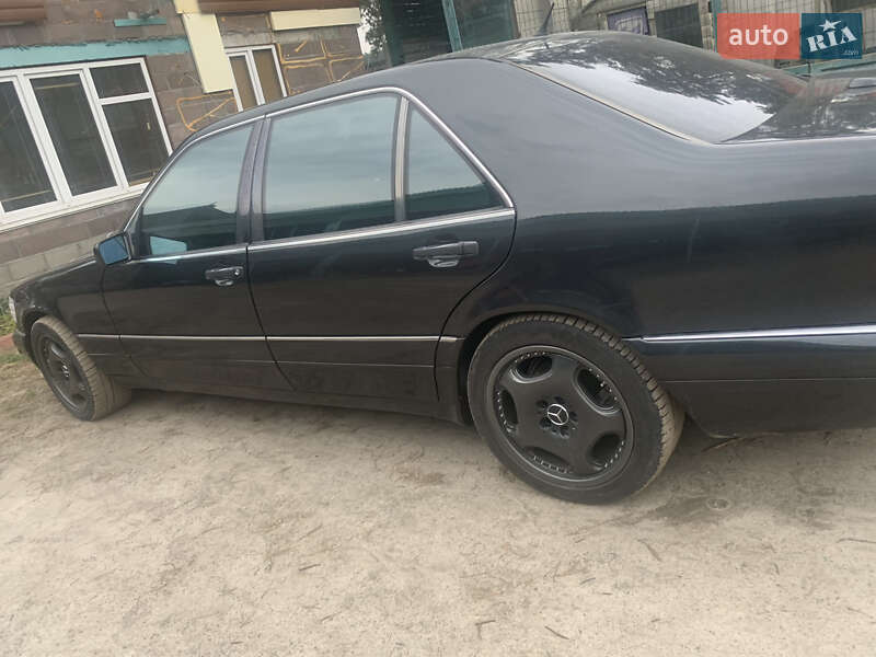 Седан Mercedes-Benz S-Class 1997 в Вышгороде