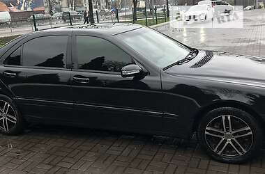 Седан Mercedes-Benz S-Class 2003 в Киеве