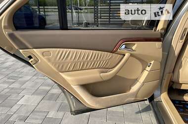 Седан Mercedes-Benz S-Class 2000 в 