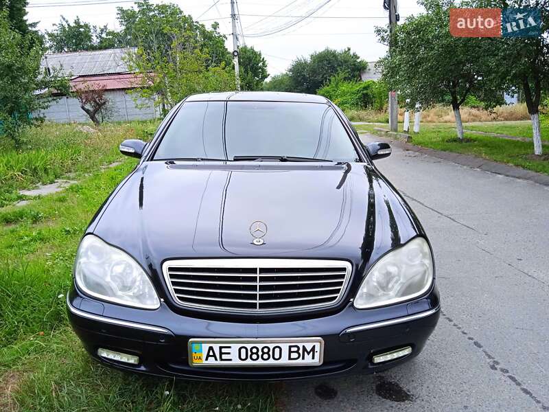 Седан Mercedes-Benz S-Class 2001 в Днепре