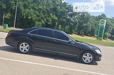 Седан Mercedes-Benz S-Class 2006 в Запоріжжі