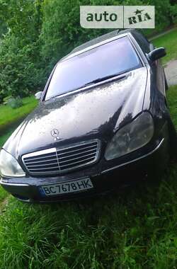 Седан Mercedes-Benz S-Class 1999 в Львове