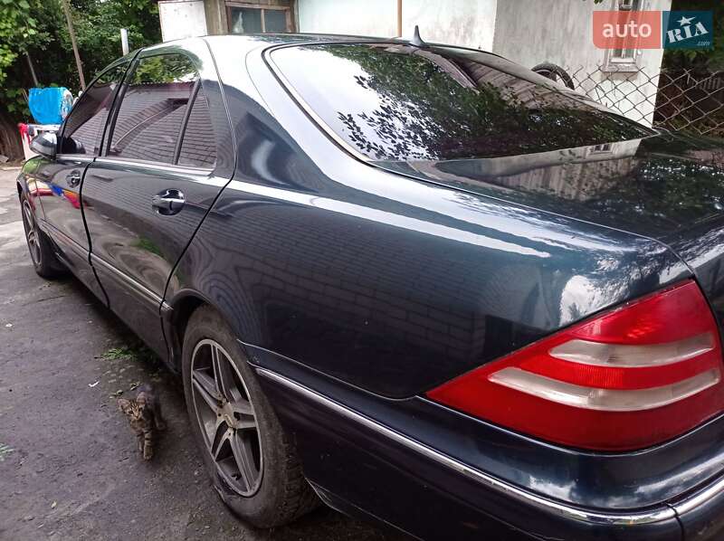 Седан Mercedes-Benz S-Class 2002 в Звягеле