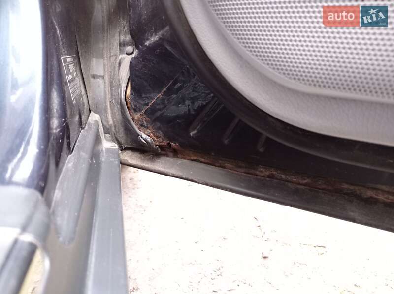 Седан Mercedes-Benz S-Class 2002 в Звягеле