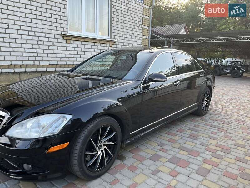 Седан Mercedes-Benz S-Class 2007 в Ізюмі