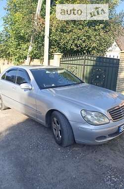 Седан Mercedes-Benz S-Class 2004 в Смеле