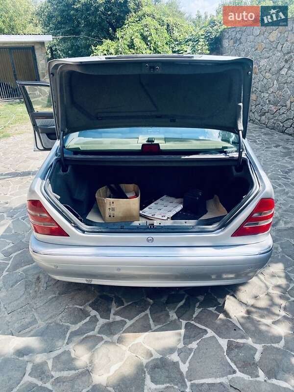 Седан Mercedes-Benz S-Class 1997 в Умані