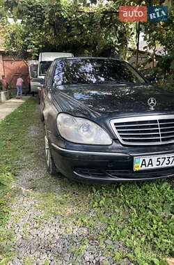 Седан Mercedes-Benz S-Class 2003 в Иршаве