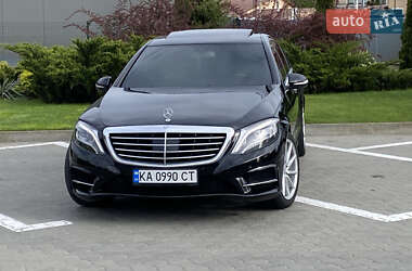 Седан Mercedes-Benz S-Class 2005 в 