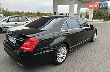 Седан Mercedes-Benz S-Class 2010 в Одесі