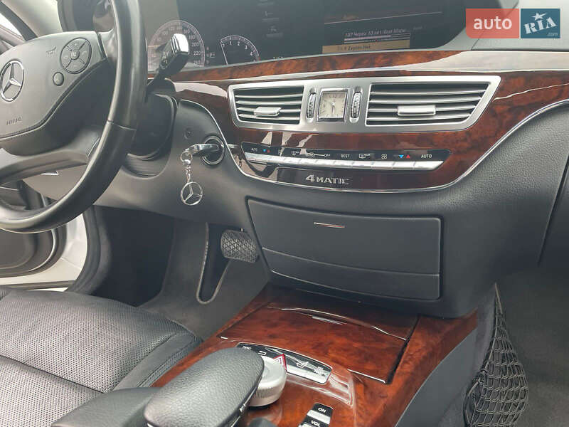 Седан Mercedes-Benz S-Class 2010 в Киеве фото 16 Седан Mercedes-Benz S-Class 2010 в Киеве