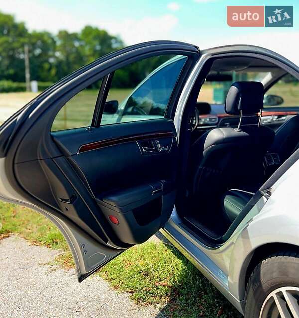 Седан Mercedes-Benz S-Class 2007 в Кропивницькому