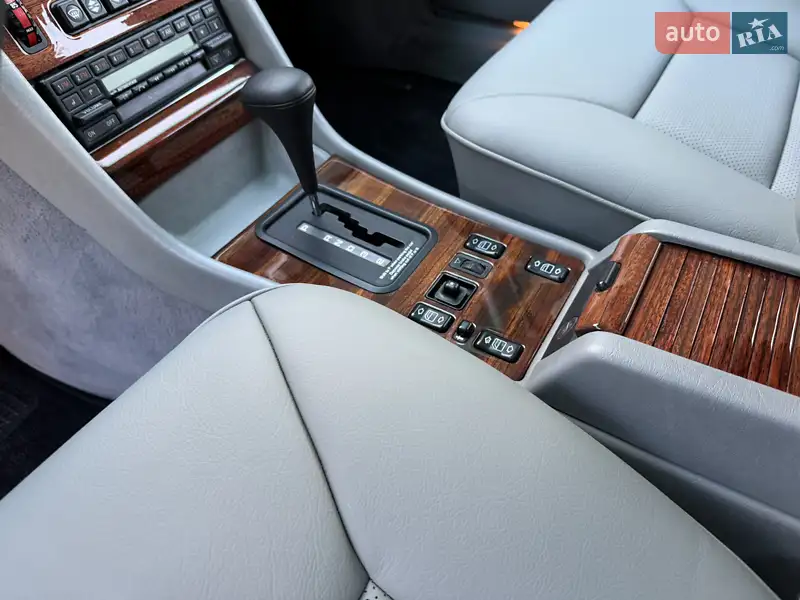 Mercedes-Benz S-Class 1991 VIN WDB1260241A286644 фото оголошення 10 з 58