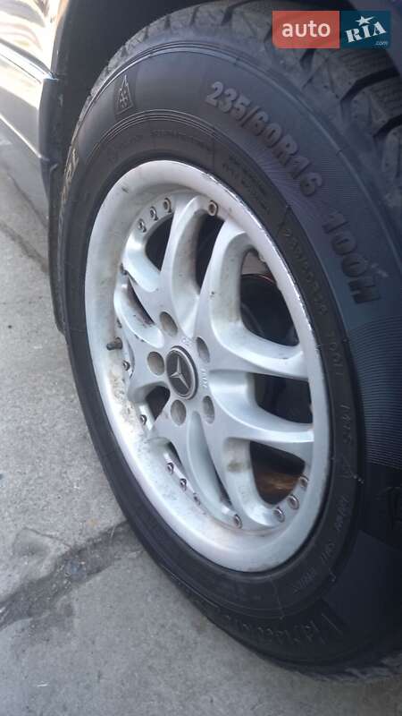 Седан Mercedes-Benz S-Class 1995 в Мукачевому