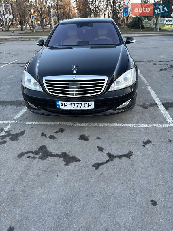 Седан Mercedes-Benz S-Class 2006 в Запорожье
