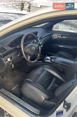 Седан Mercedes-Benz S-Class 2010 в 
