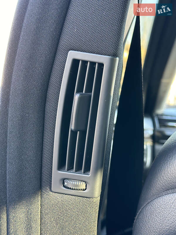 Седан Mercedes-Benz S-Class 2012 в Запоріжжі