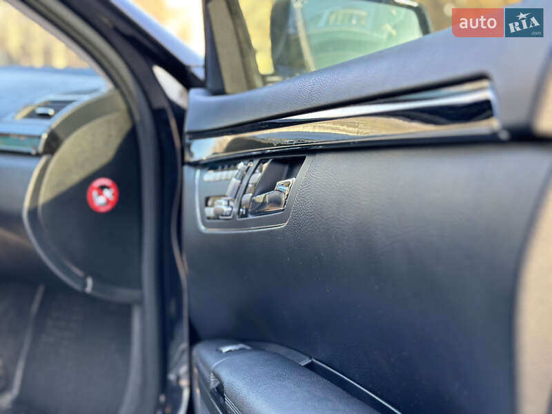 Седан Mercedes-Benz S-Class 2012 в Запоріжжі