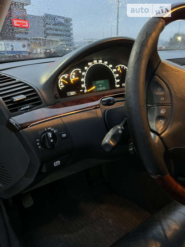 Седан Mercedes-Benz S-Class 2003 в Києві