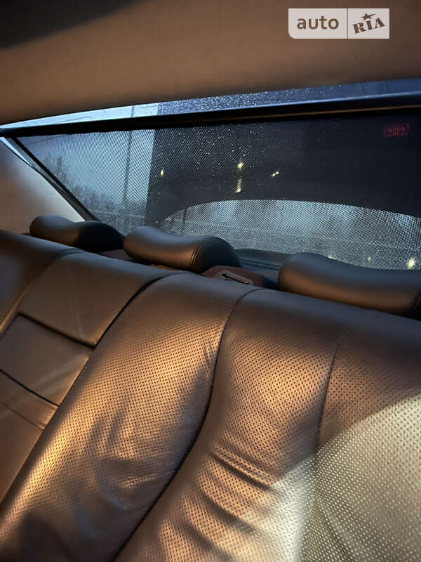 Седан Mercedes-Benz S-Class 2003 в Києві