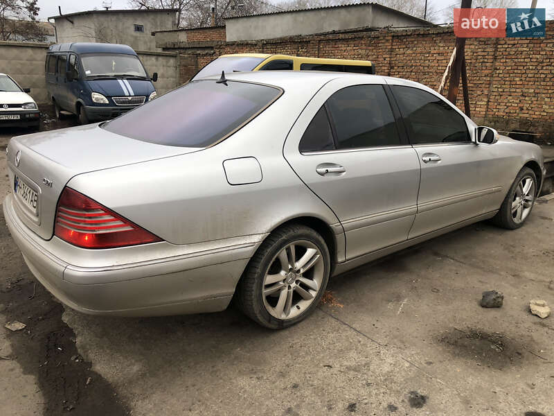 Седан Mercedes-Benz S-Class 2003 в Измаиле