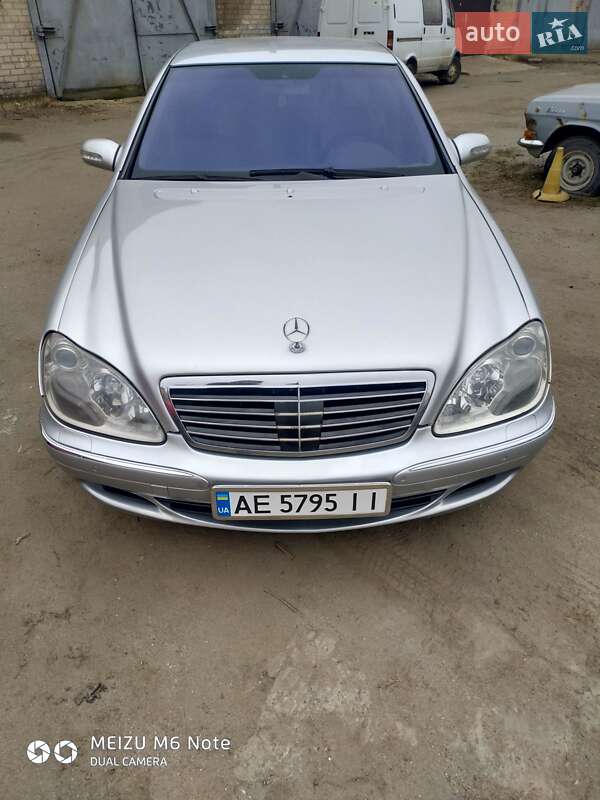 Седан Mercedes-Benz S-Class 2004 в Днепре
