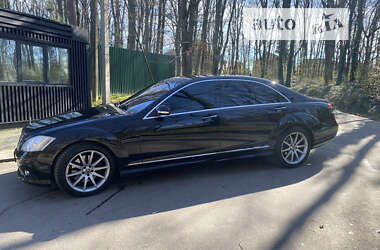 Седан Mercedes-Benz S-Class 2007 в Ужгороде