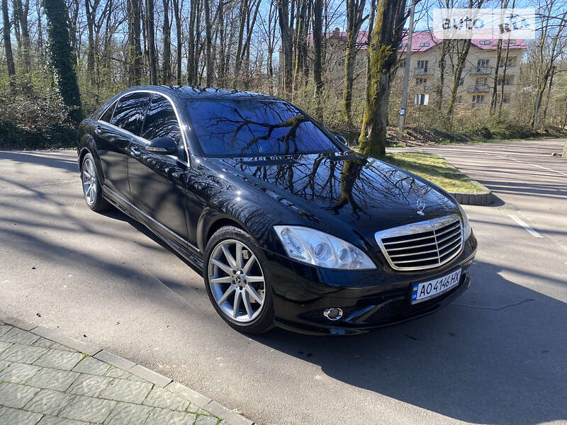 Седан Mercedes-Benz S-Class 2007 в Ужгороде