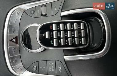 Седан Mercedes-Benz S-Class 2013 в 