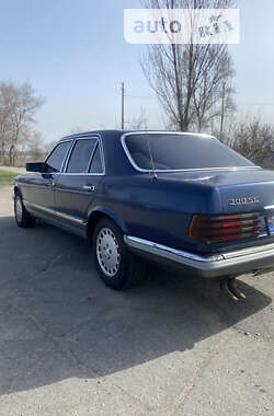 Седан Mercedes-Benz S-Class 1985 в Кам'янському