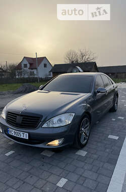 Седан Mercedes-Benz S-Class 2007 в Кам'янці-Бузькій