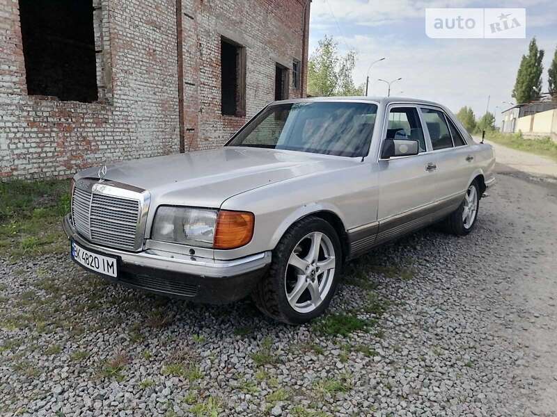 Mercedes-Benz S-Class 1981