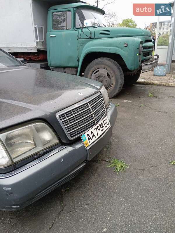 Седан Mercedes-Benz S-Class 1991 в Киеве