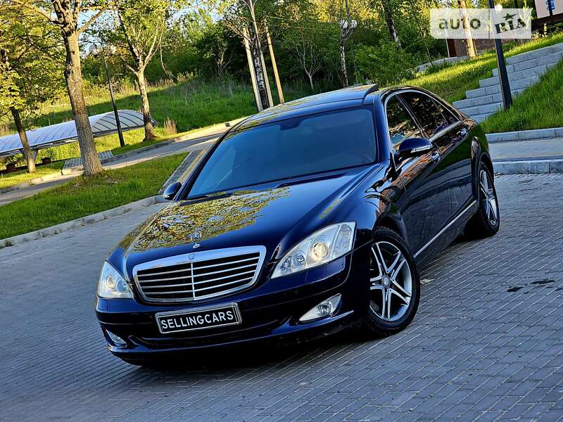 Седан Mercedes-Benz S-Class 2007 в Ровно