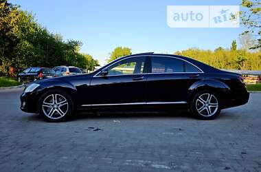 Седан Mercedes-Benz S-Class 2007 в Ровно