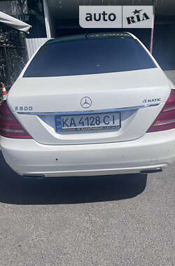 Седан Mercedes-Benz S-Class 2010 в Киеве