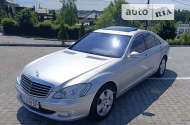 Седан Mercedes-Benz S-Class 2006 в Черновцах