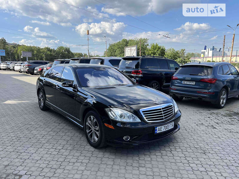 Седан Mercedes-Benz S-Class 2006 в Днепре