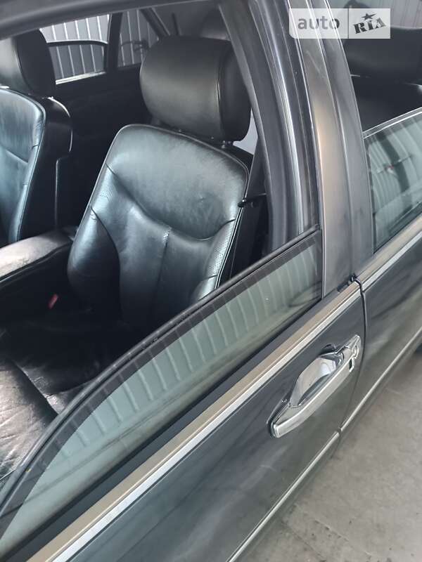 Mercedes-Benz S-Class 1998