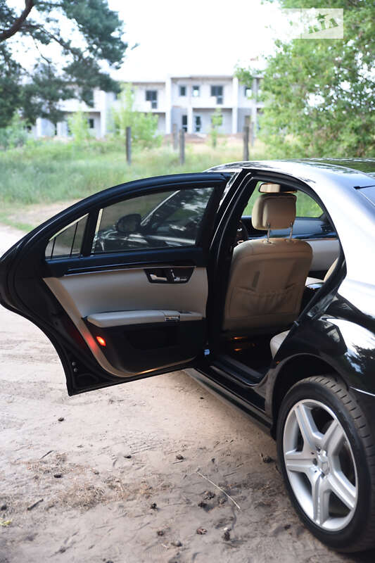 Седан Mercedes-Benz S-Class 2007 в Кропивницком