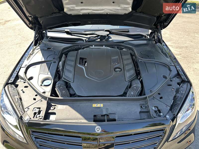 Седан Mercedes-Benz S-Class 2019 в Кременчуці