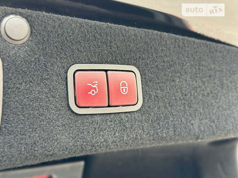 Седан Mercedes-Benz S-Class 2017 в Киеве фото 66 Седан Mercedes-Benz S-Class 2017 в Киеве