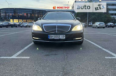 Седан Mercedes-Benz S-Class 2012 в Одесі