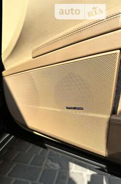 Седан Mercedes-Benz S-Class 2006 в 