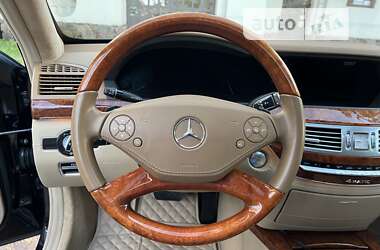 Седан Mercedes-Benz S-Class 2010 в Киеве