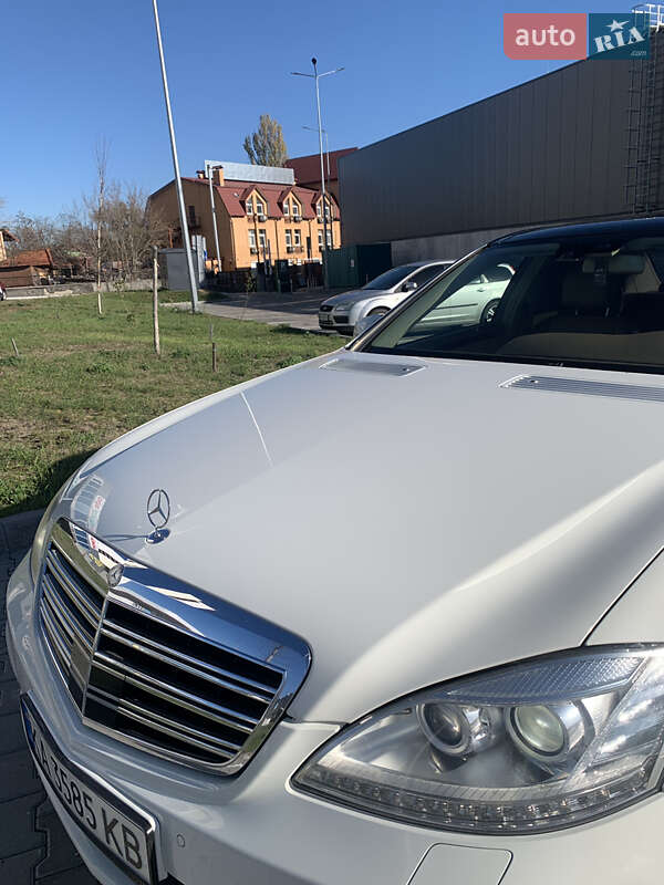 Седан Mercedes-Benz S-Class 2007 в Киеве