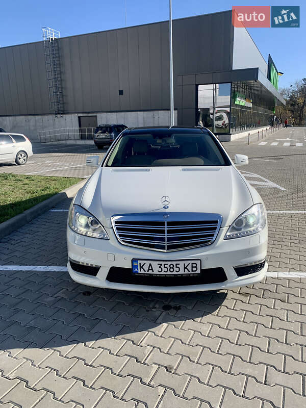 Седан Mercedes-Benz S-Class 2007 в Киеве